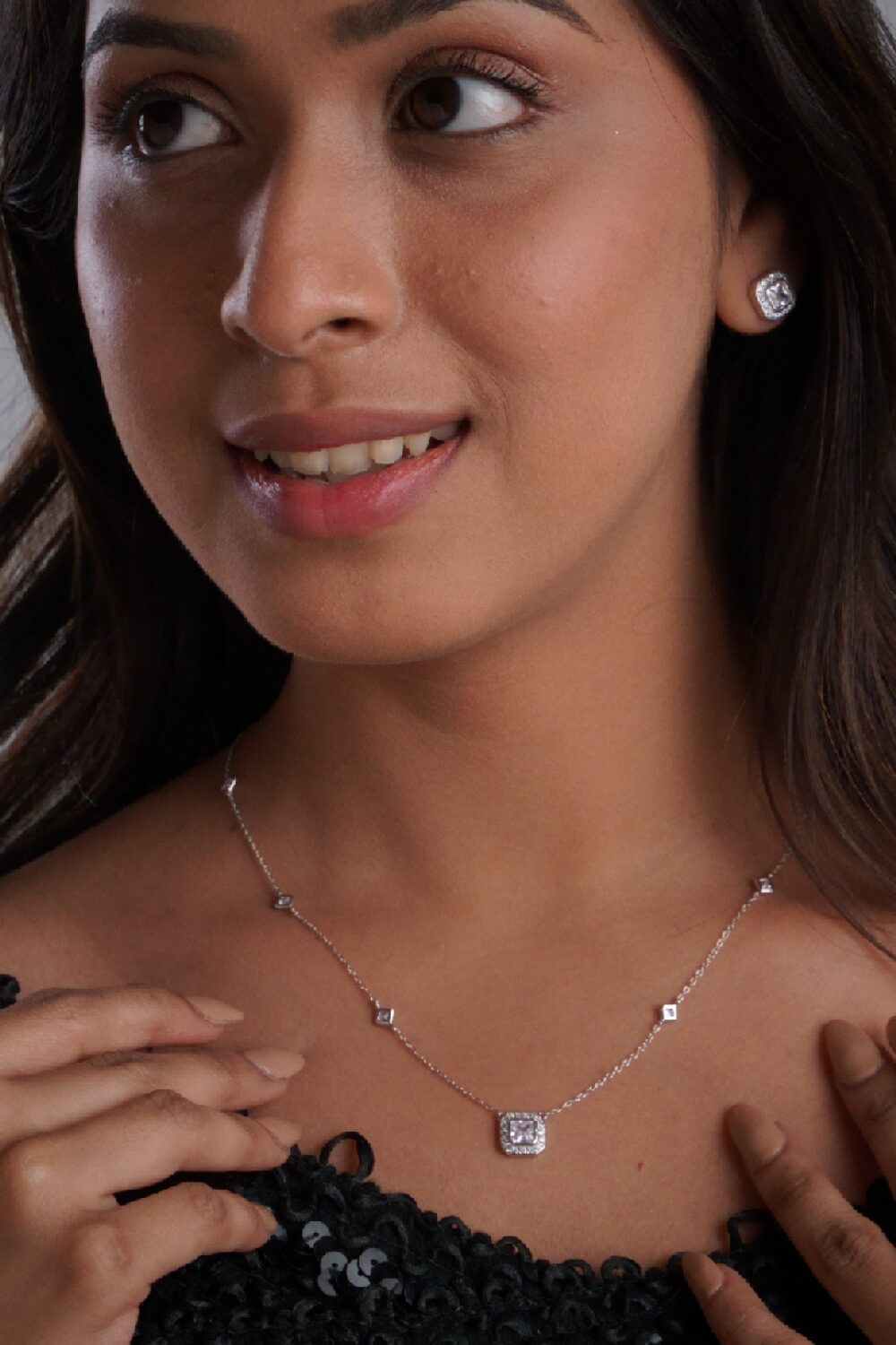 Tiny Square Shape CZ Stone Necklace Set - Image 3